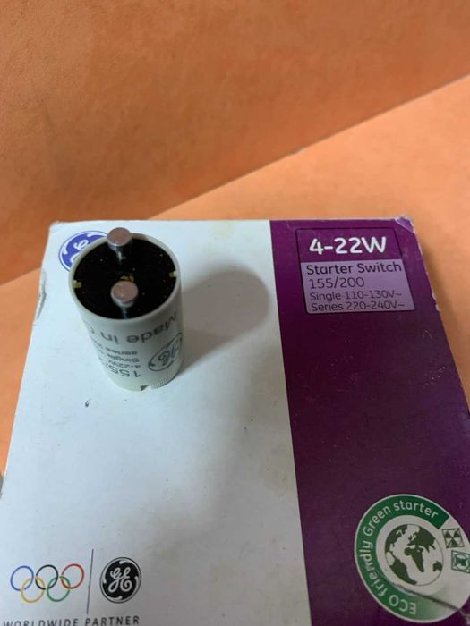 Стартер для люмінесцентної лампи, в наявності 74 штуки. Нові