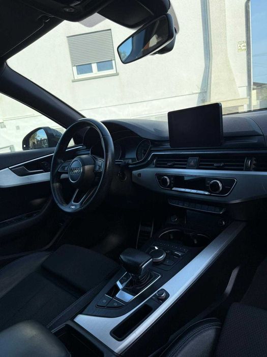 Audi A4 2.0 TDI S-Line Automatica Matrix Edition