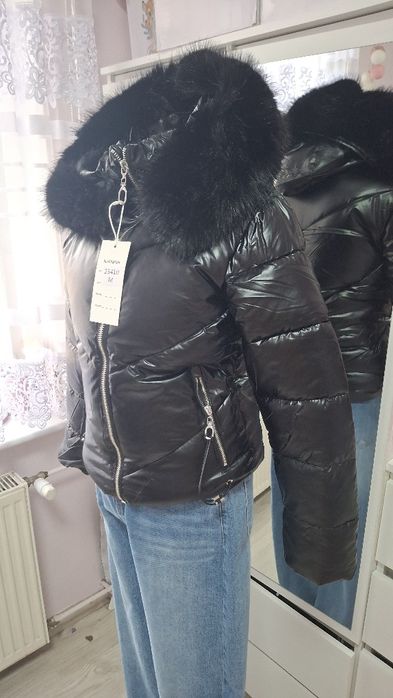 Nowa śliczna kurtka lakierowany mat M