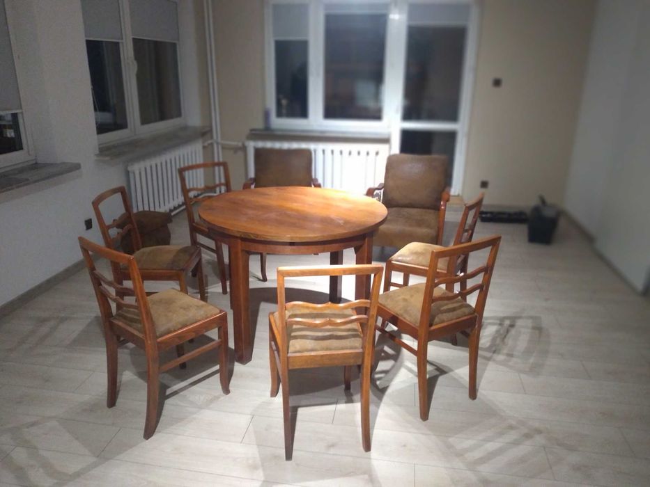 Solidny zestaw mebli drewnianych z lat 60