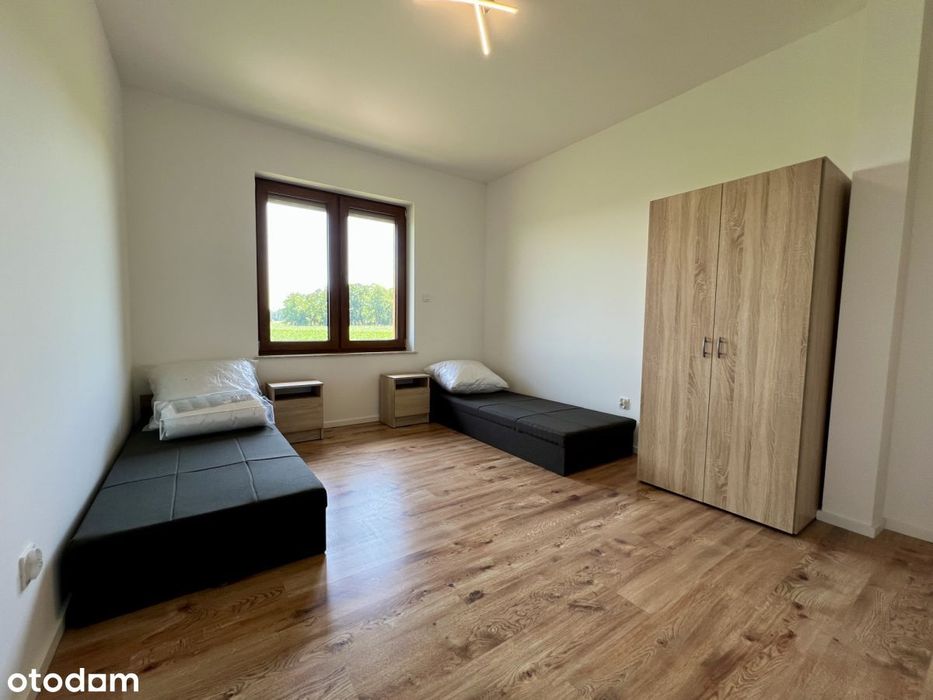 Dla pracowników, budynek, 5-pok 5600zł+VAT 23%