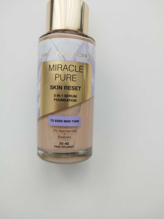 Max Factor Miracle Pure Skin Reset podkład-serum do twarzy 30-40 Fair to Light 30 ml