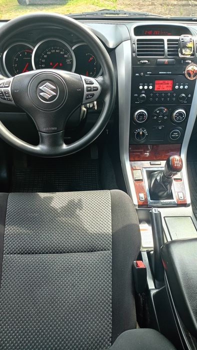Sprzedam Suzuki Grand Vitara 1.9 ddis  129 km 2006 rok