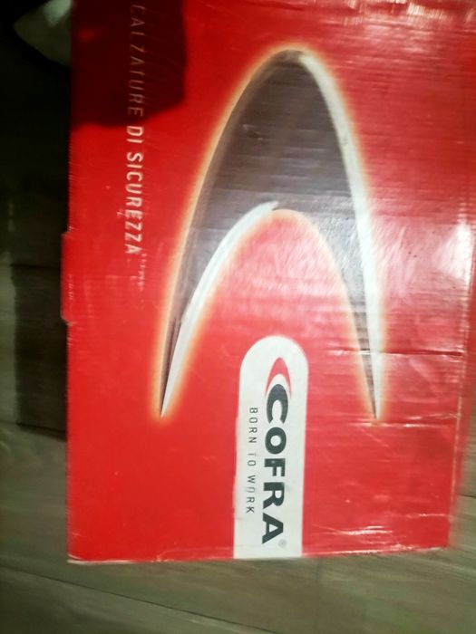 Buty  robocze do masy cofra  nowe 43