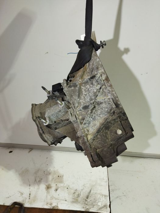 Caixa velocidades Ford fiesta 1.25 gasolina 2000
