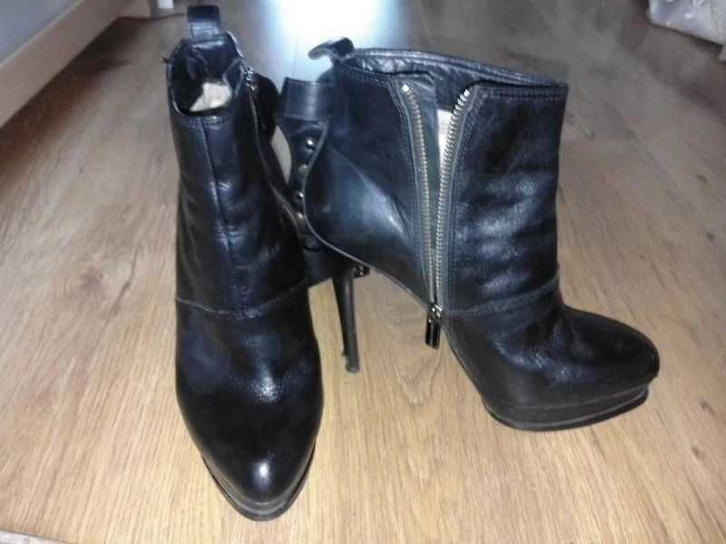 Wspaniałe skórzane buty/botki  Michael Kors r.37