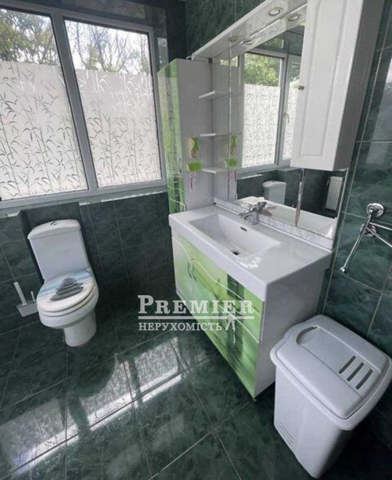 Продам 2-поверховий будинок