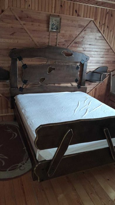 Котедж (Яремче), вільно на новорічні свята.