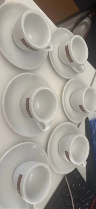 Conjunto Chávena Espresso e Pires McCafé