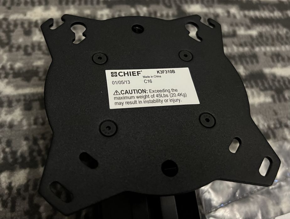 Кріплення для моніторів (телевізорів) Chief Kontour  K3F310B