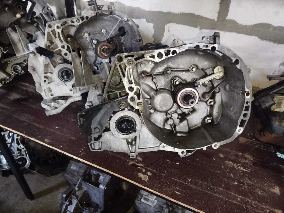 КПП коробка передач Меган Кенго СЦеник Трафик Megane Kangoo Trafic