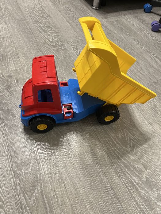 Дитячі машинки