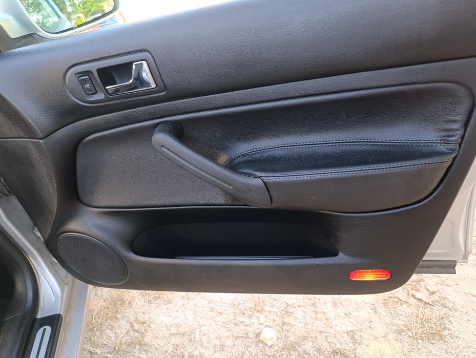 VW BORA TDI Highline 1.9 130cv — photo 2