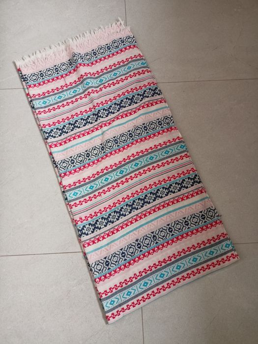 Koc narzuta obrus skandynawski