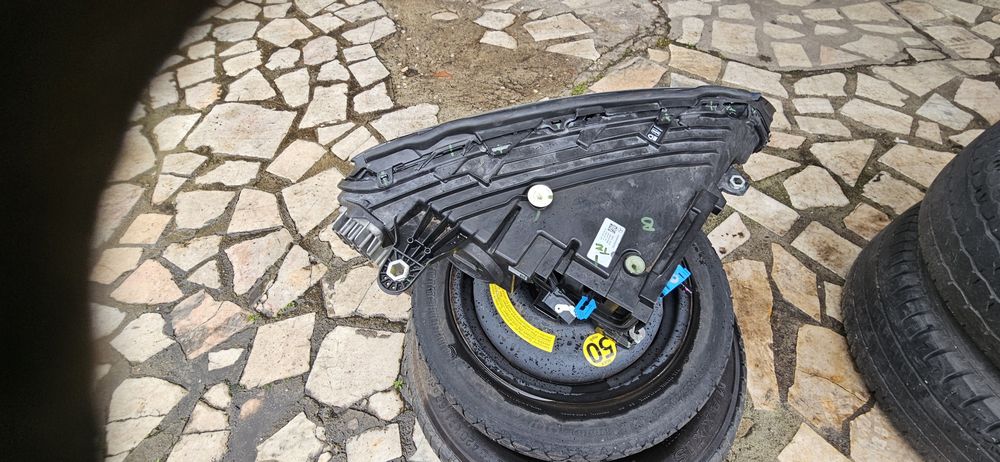 Farol para mercedes classe EQS