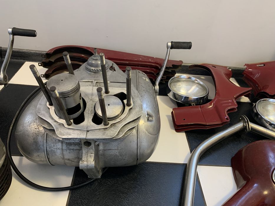 Запчастини до яви 360,є практично все.