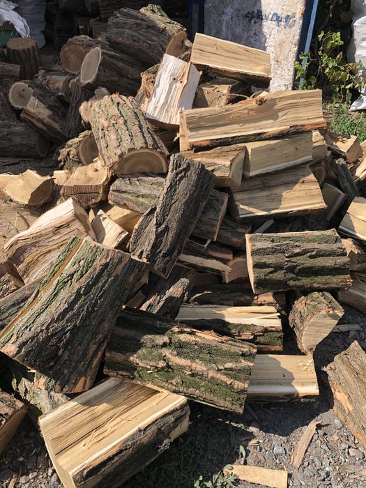 Продам дрова колотые Акация