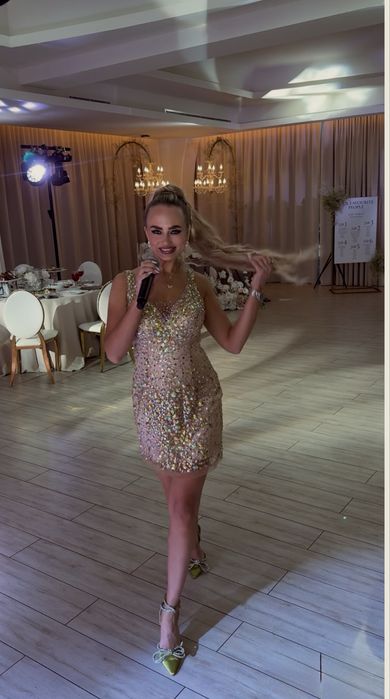Ведуча та співачка , місто Дніпро