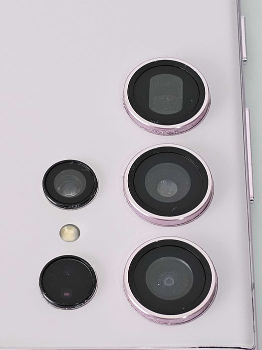 Samsung S23 Ultra 512gb.  Excelente