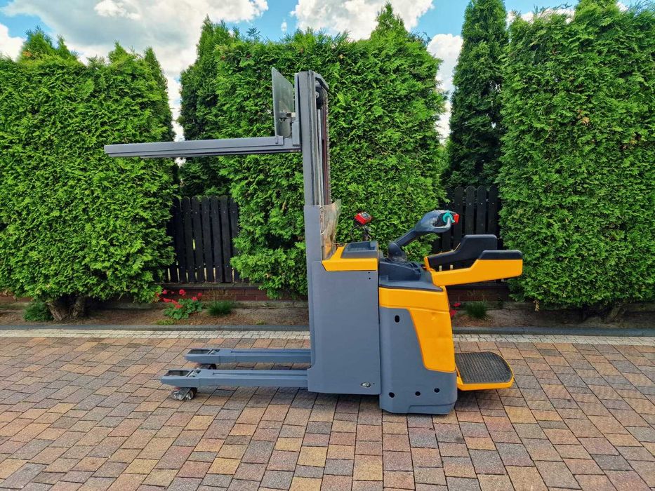 Jungheinrich ERD 220 Masztowy elektryczny Wózek Widłowy Niski Paleciak Waga 1.6m 1000/2000KG Li-ion Wstępne Unoszenie