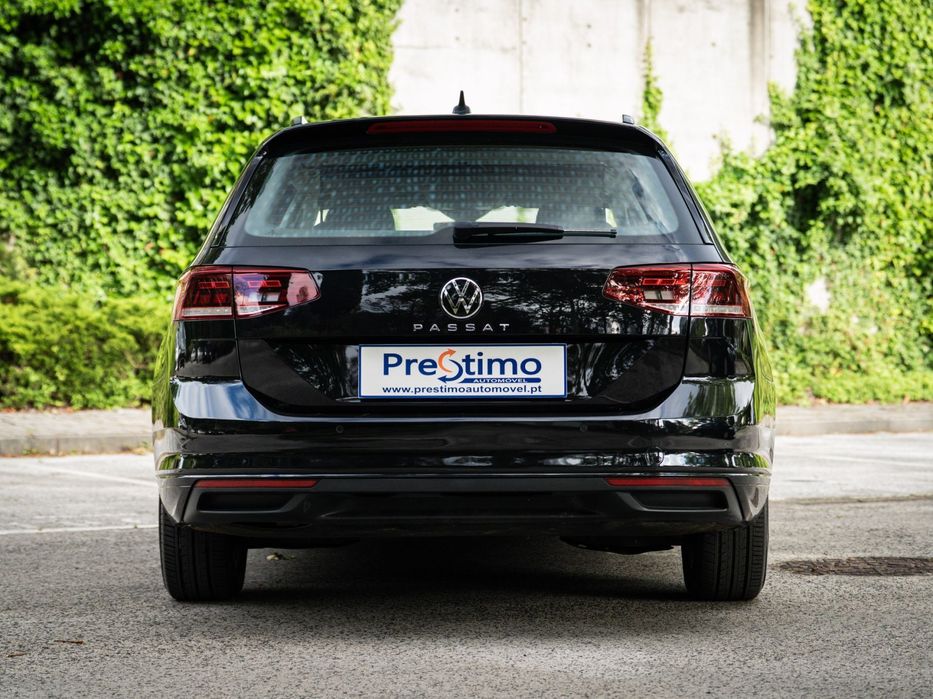 VW Passat Variant