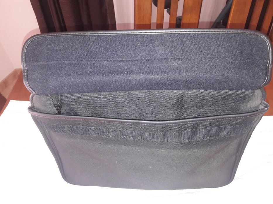 Mala PC Marca Dell, como nova