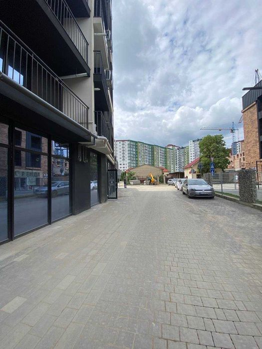 Оренда фасадного приміщення Центр