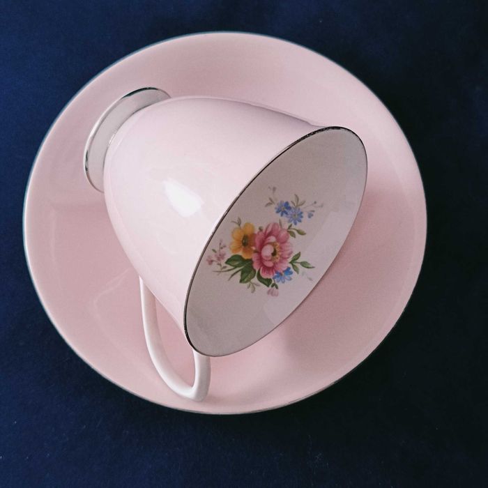 **RÓŻOWA filiżanka porcelana Royal Albert 1950+