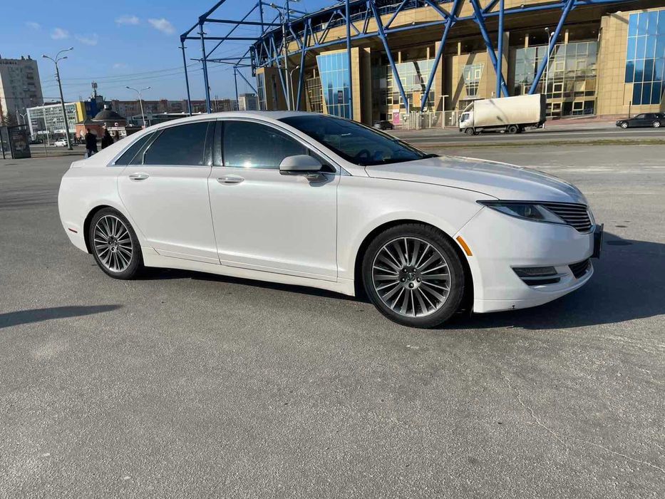 Продам Lincoln MKZ Hybrid 2013