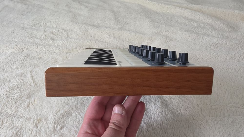 World Mini midi controller
