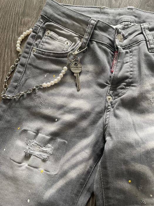 Dsquared spodnie jeansowe przecena