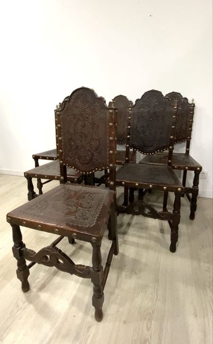 Conjunto 6 cadeiras de sala.
