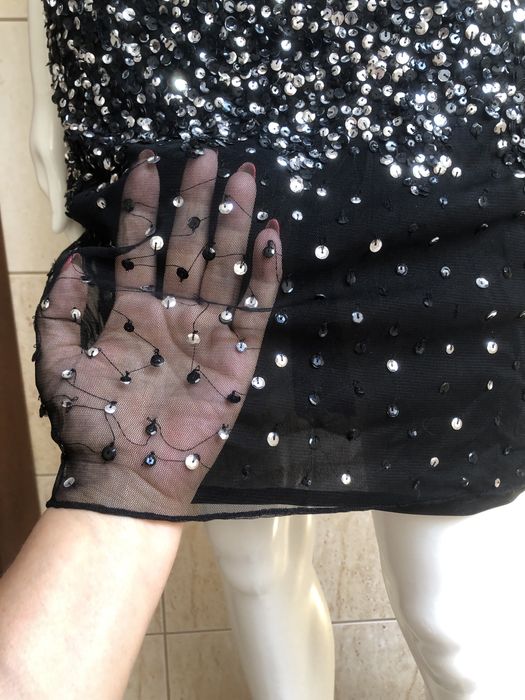 Sukienka cekinowa koktajlowa