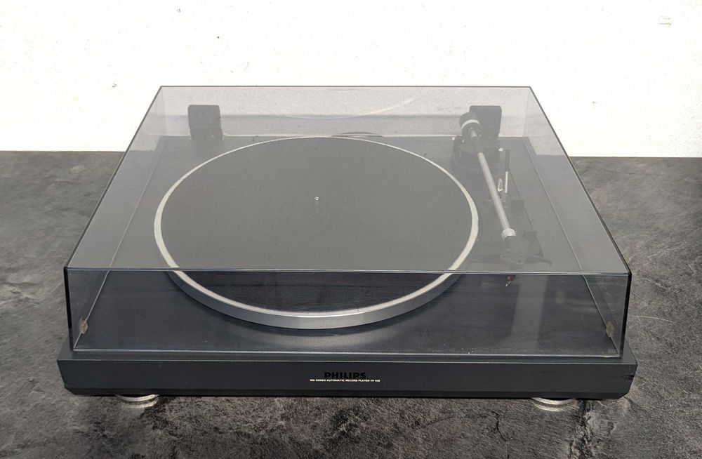 Програвач платівок Philips FP 930. Ortofon.