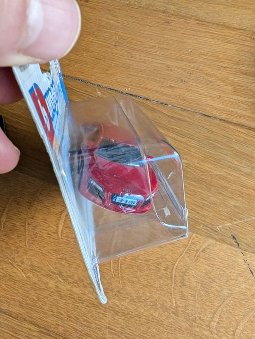 Bburago - 1/64 Audi R8 ou Mitsubishi Lancer Evo