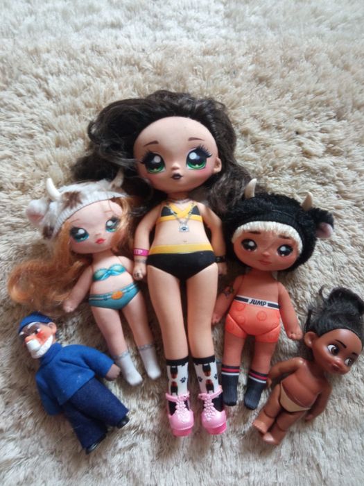 Лот ляльок ціна за всіх