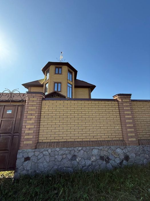 Продам дом Песочин