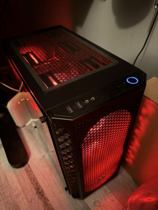 Komputer stacjonarny, Gigabyte aourus 3060 12GB, Ryzen 5 5600x, 16GB ram, 1Tb M2