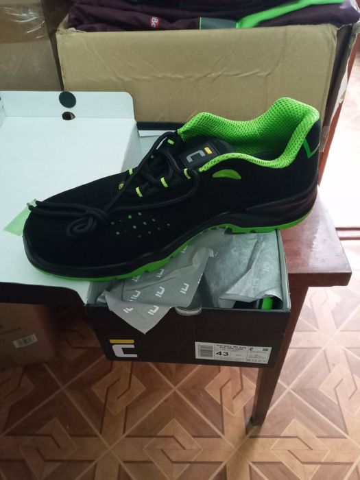 Спецвзуття чоловіче