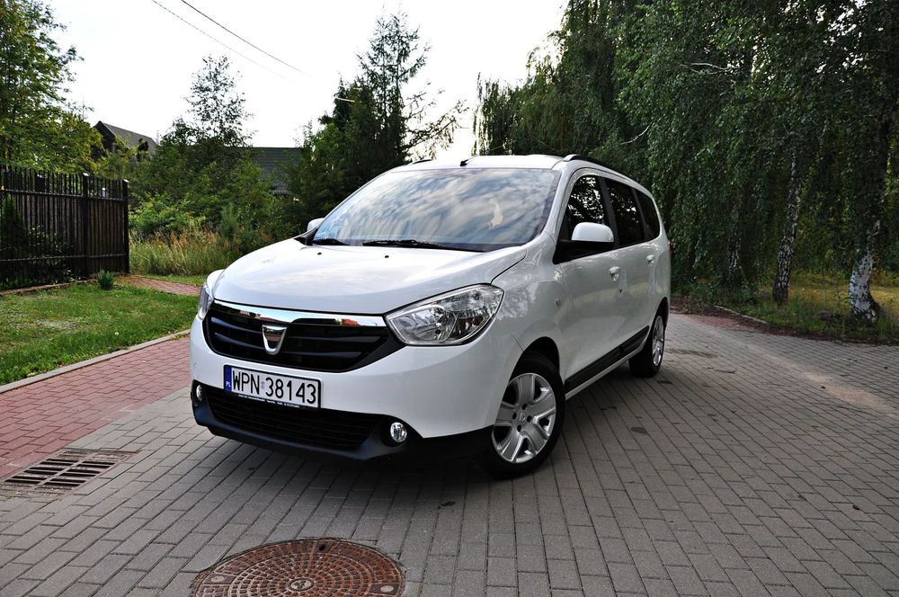 Dacia Lodgy Bezwypadkowa Oryginalny Lakier Ciemne szyby 2xKoła