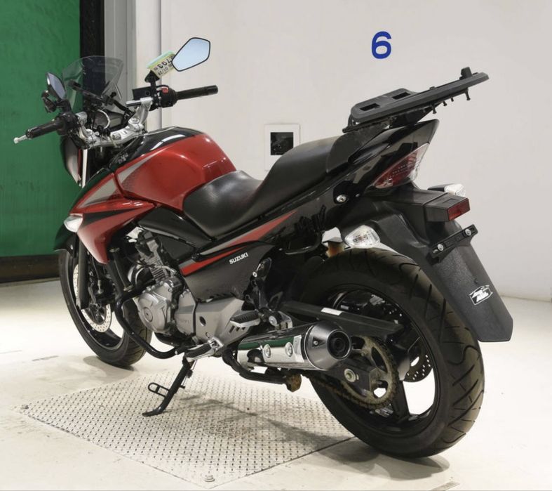 SUZUKI GSR 250 Сузуки з Японії пробіг 3025 км
