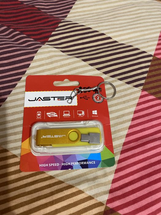 Флеш накопичувачі