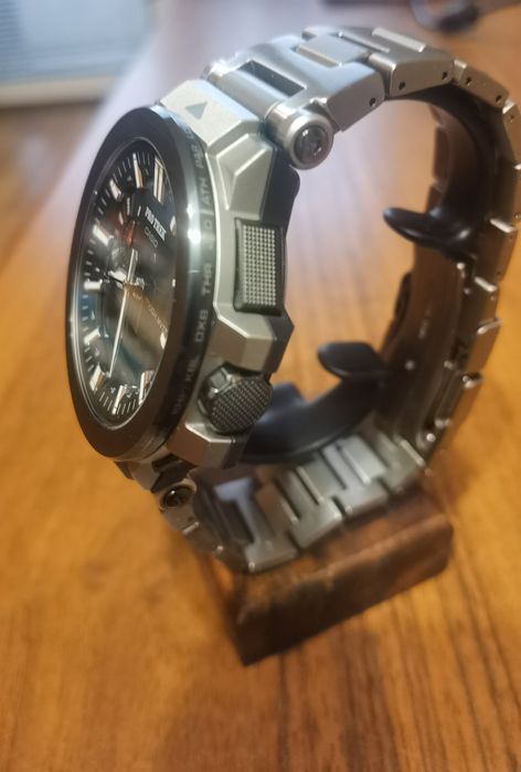 Casio pro trek Manaslu PRX-8001YT-7JF