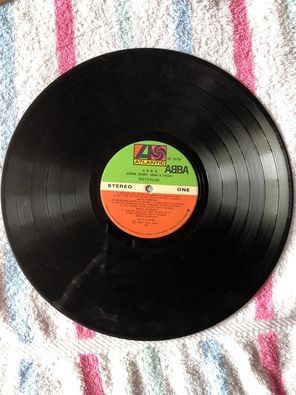 Album ABBA WATERLOO, usado, mas a tocar bem.