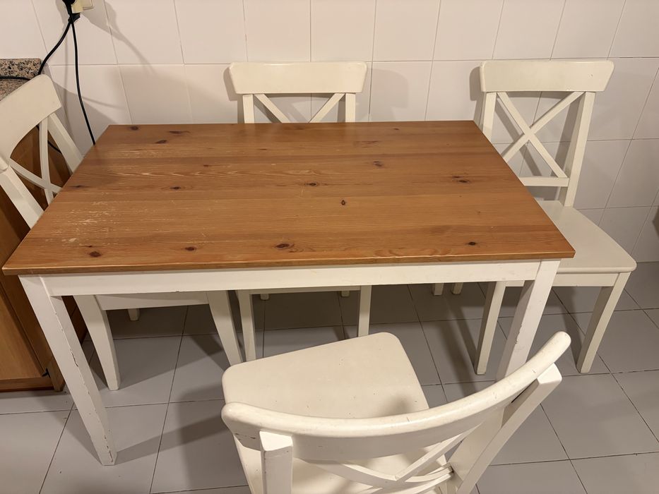 Mesa de cozinha e cadeiras ikea