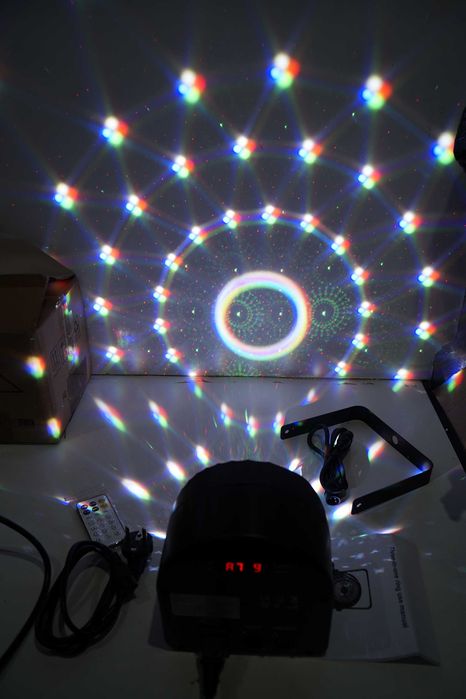 Światła sceniczne RGB projektor światła scenicznego DMX stroboskop