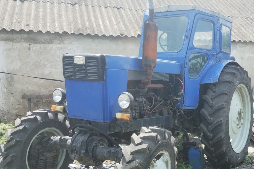 Продам трактор т 40 ам