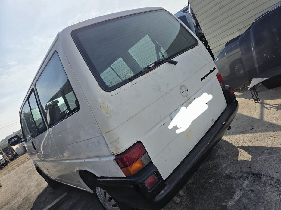 Vw transporter t4 2.4 todas as peças disponíveis