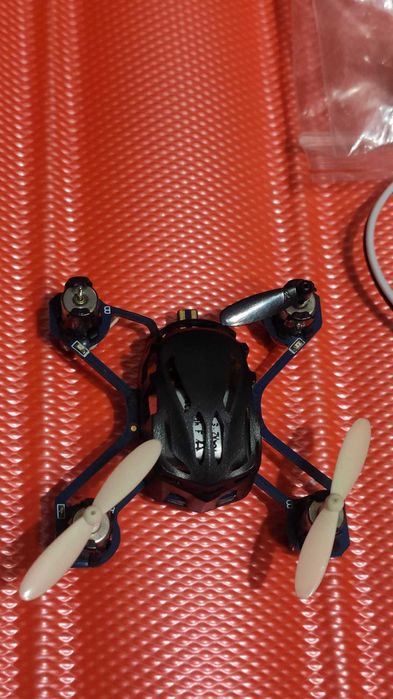 Dron Hubsan, części, majsterkowanie