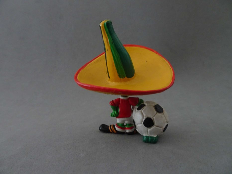 PVC - Piqué (Mascote de Futebol Mundial México 86) - Maia Borges